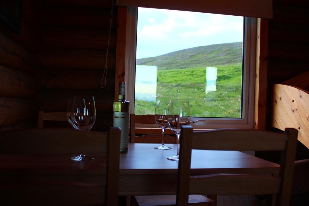 Akureyri Log Cottage Eksteriør bilde